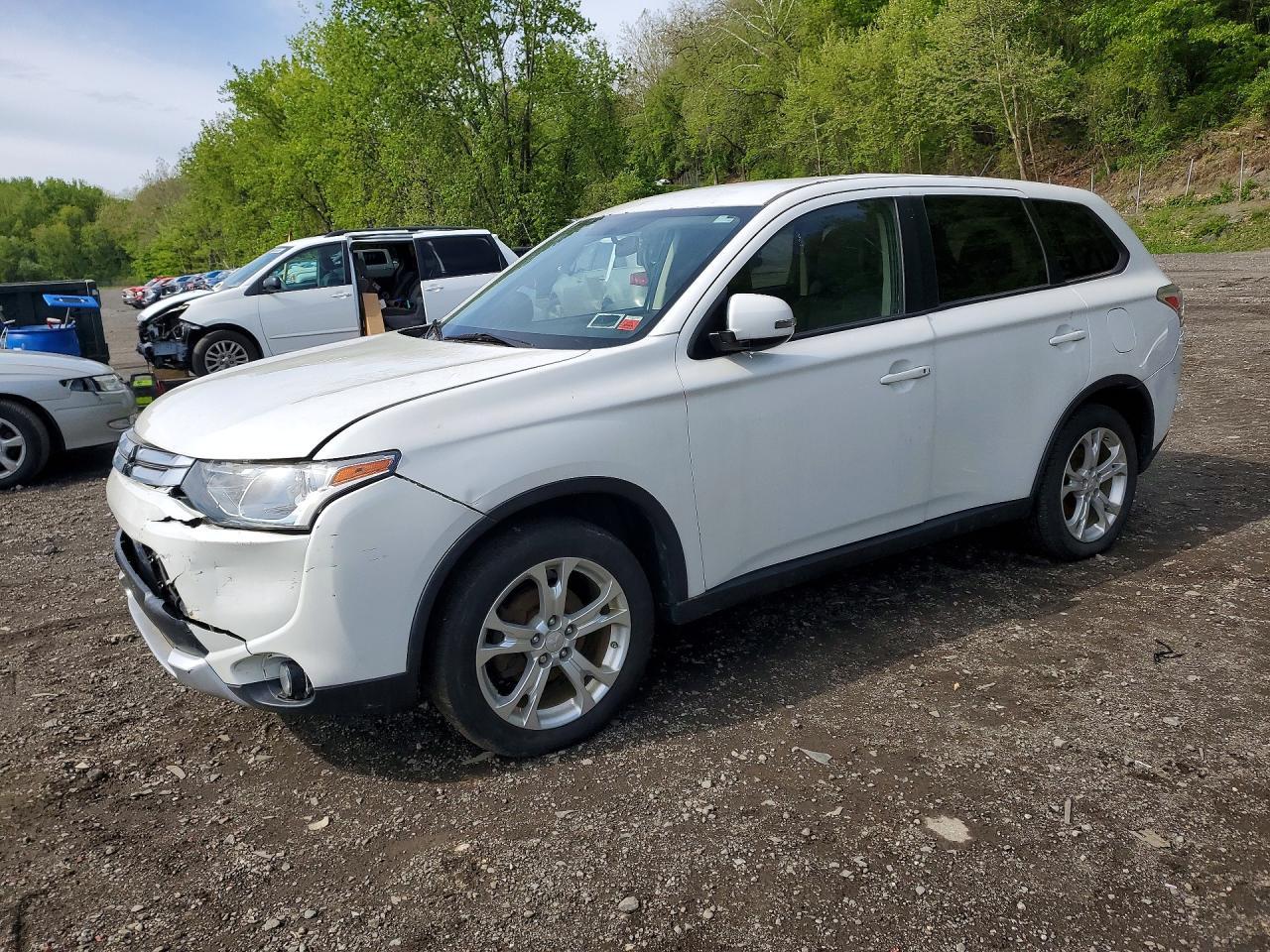 2015 Mitsubishi Outlander Se