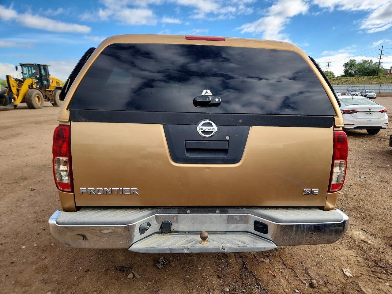 2005 Nissan Frontier Se - Image 6