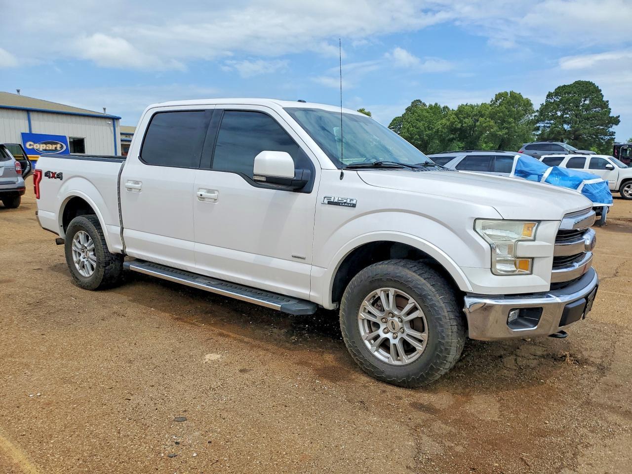 2015 Ford F150 Supercrew - Image 4