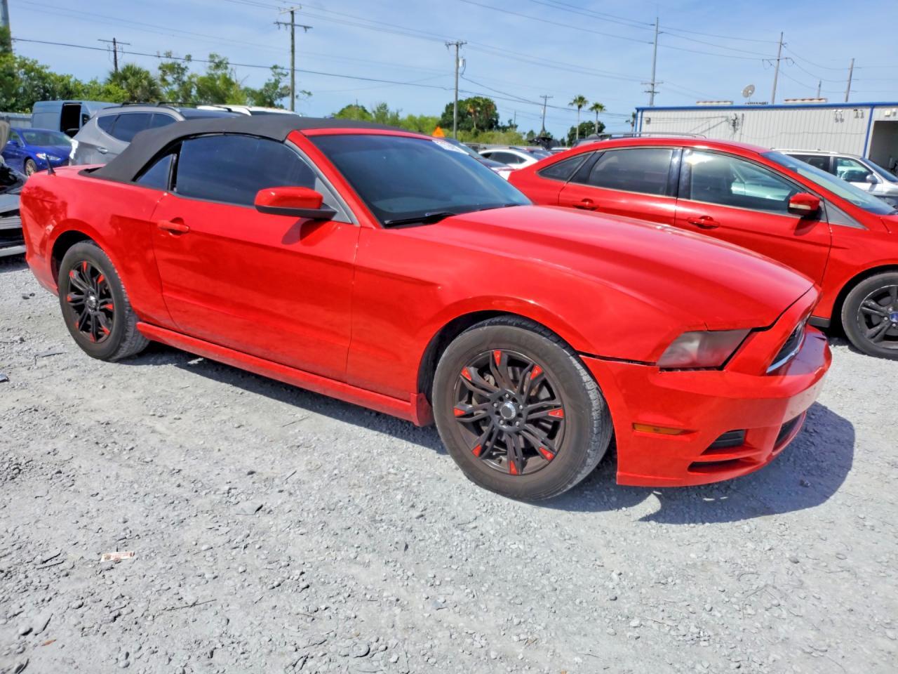 2014 Ford Mustang - Image 4