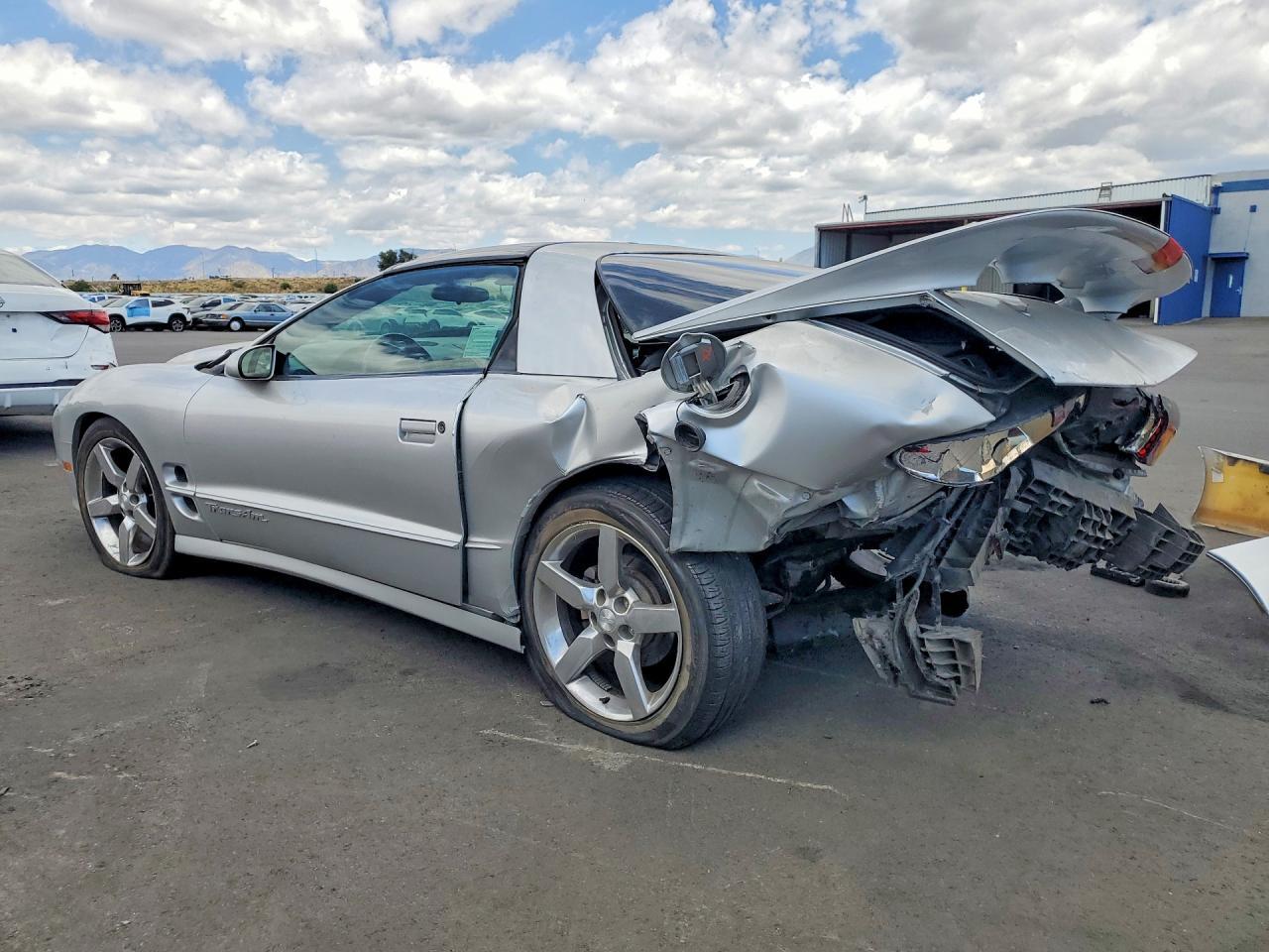 2002 Pontiac Firebird Formula - Фото 2