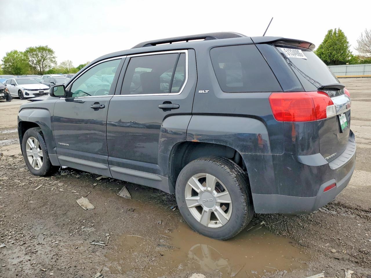 2013 GMC Terrain - Фото 2