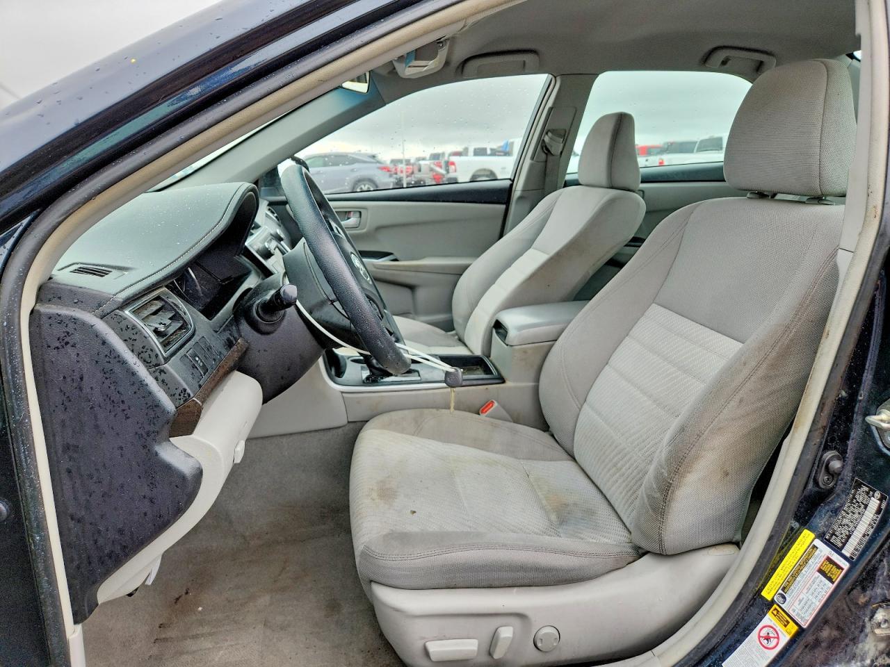 2016 Toyota Camry /Le/ - Image 7