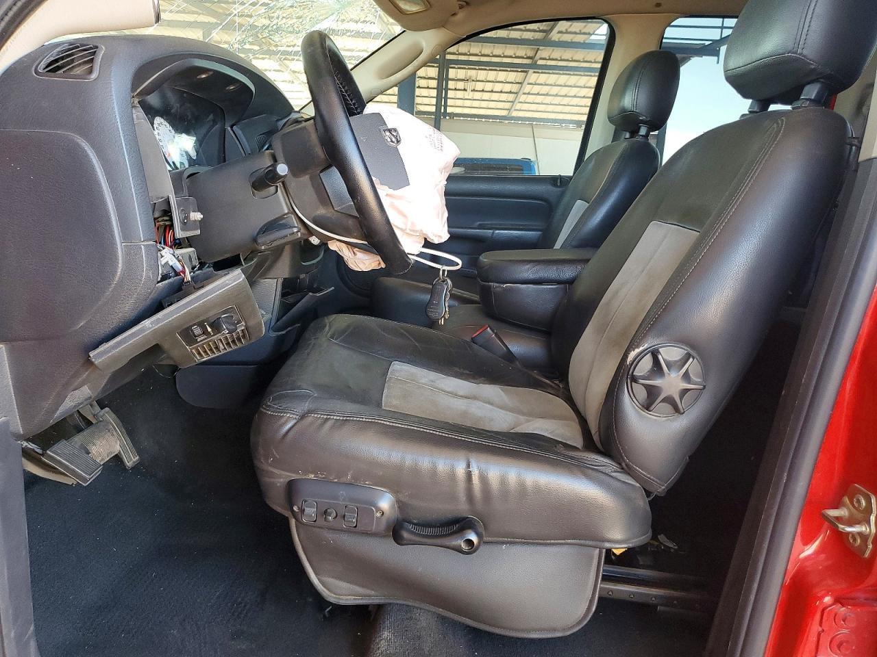 2005 Dodge Ram 2500 St - Image 7