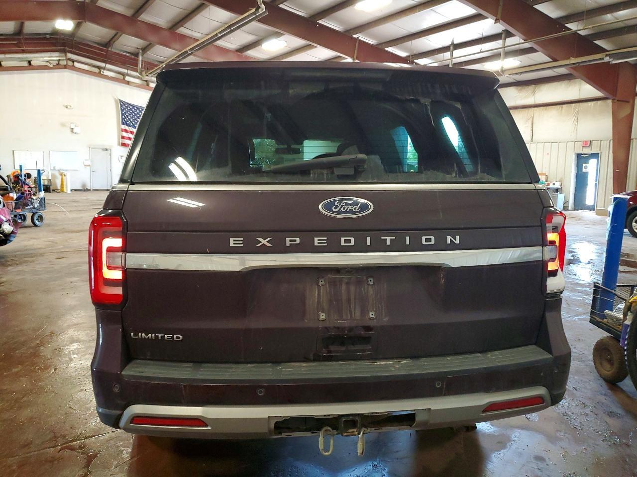 2024 Ford Expedition Limited - Image 6
