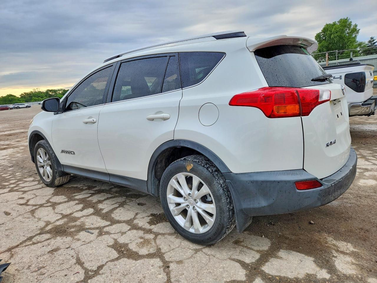2014 Toyota Rav4 Limited - Фото 2