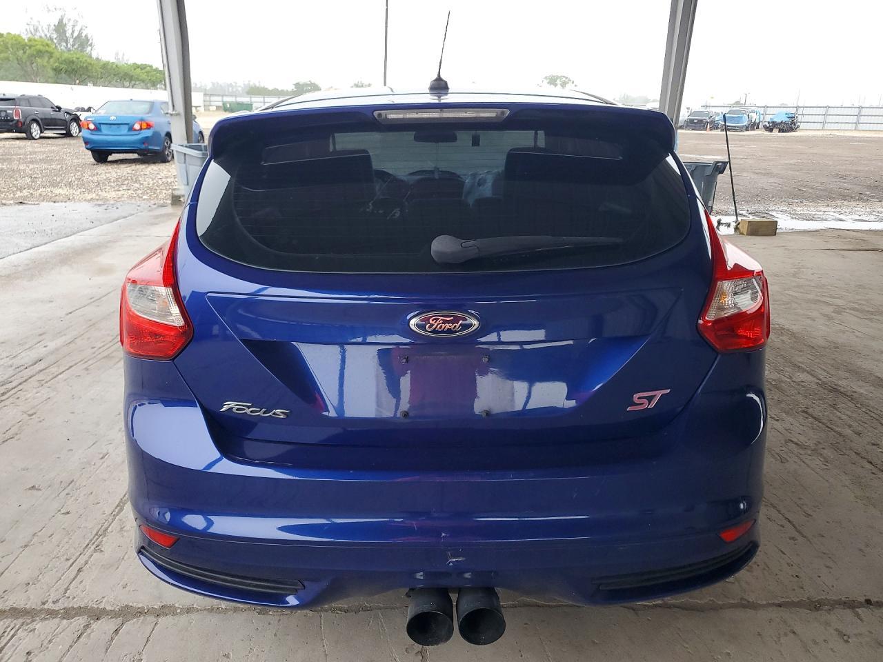 2014 Ford Focus St - Фото 6
