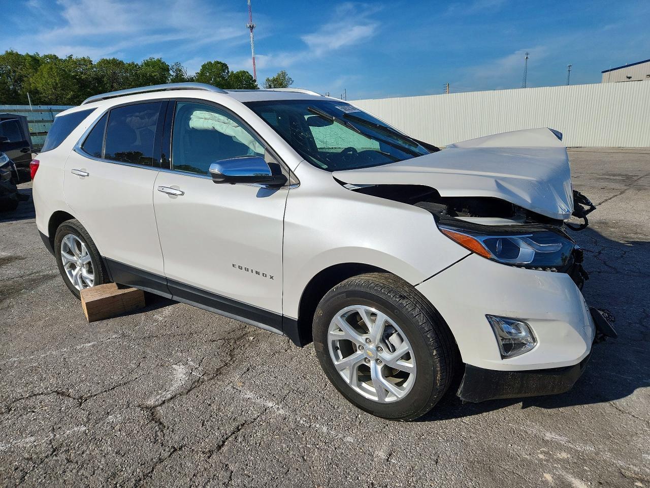 2021 Chevrolet Equinox Premier - Фото 4