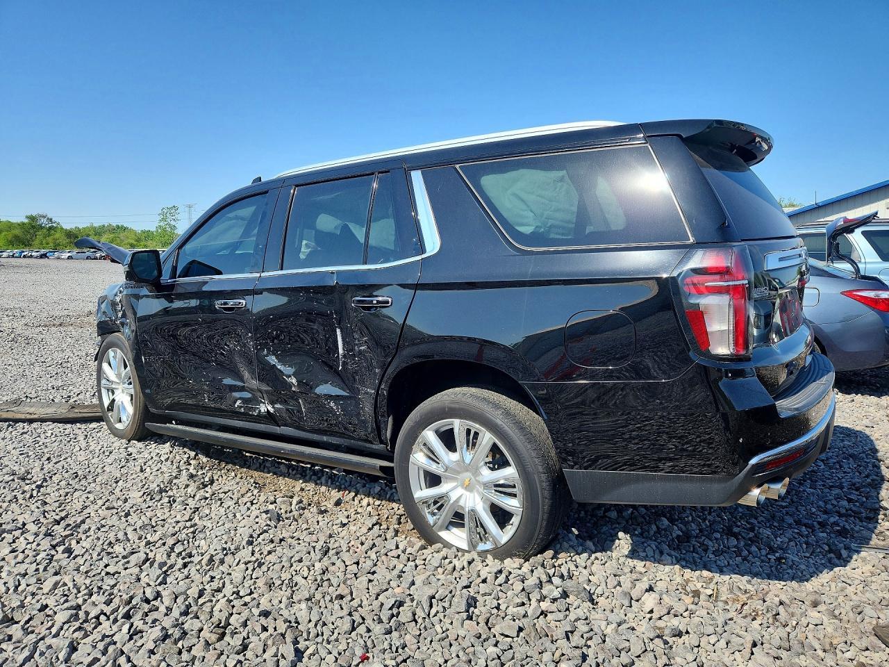 2021 Chevrolet Tahoe K1500 High Country - Фото 2