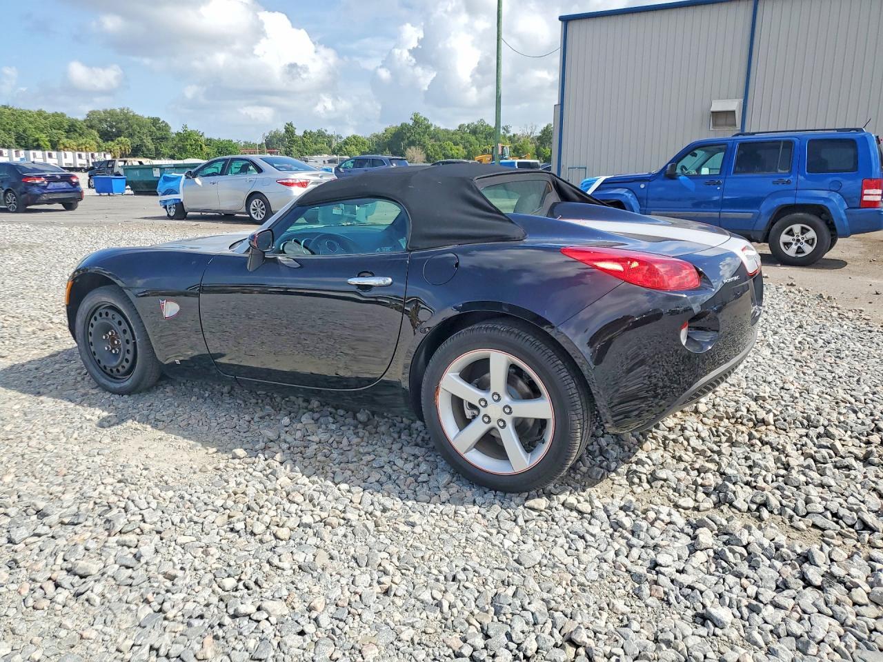 2006 Pontiac Solstice - Фото 2