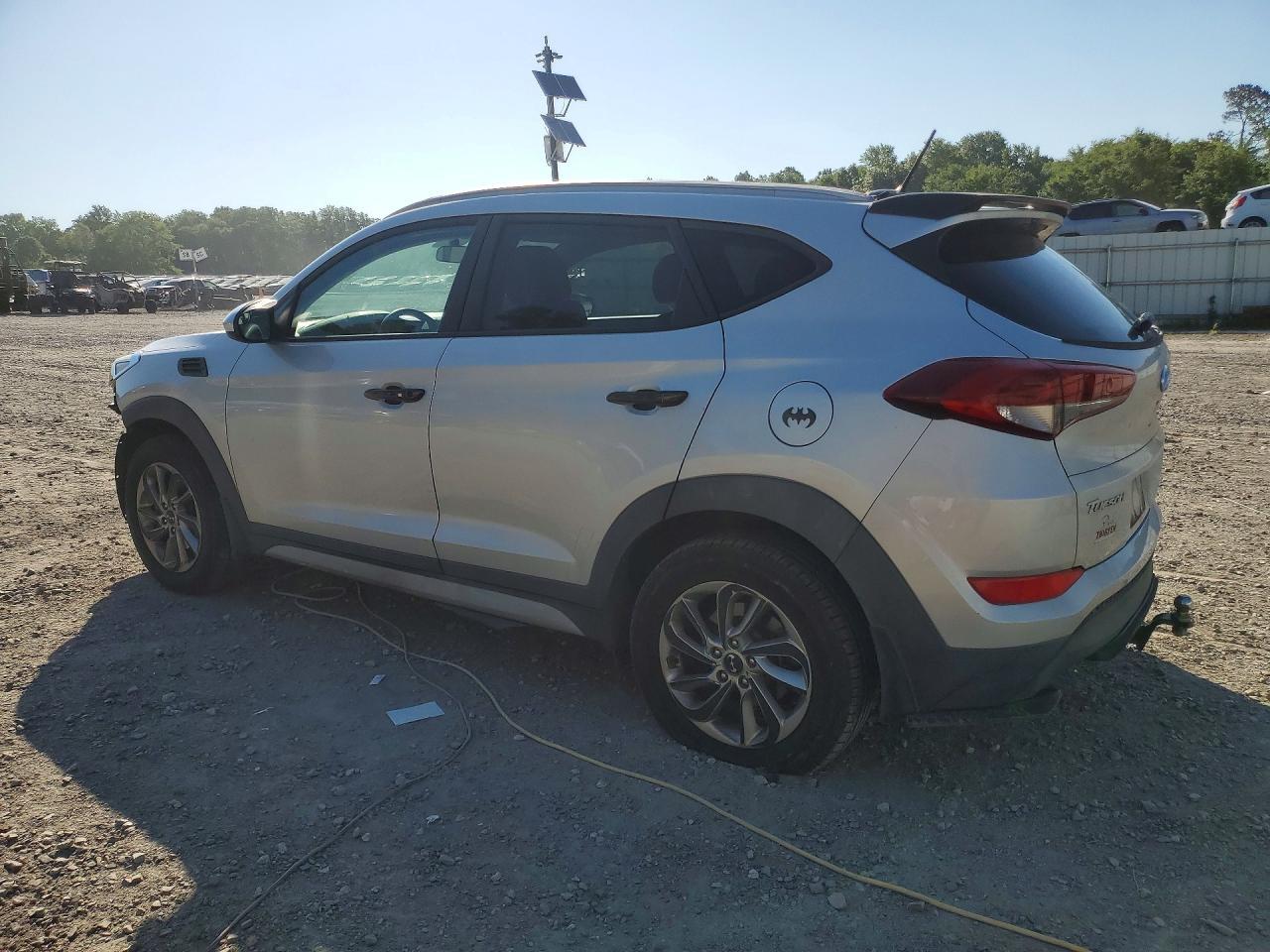 2017 Hyundai Tucson Se - Фото 2