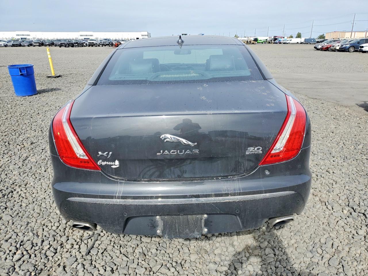 2015 Jaguar Xj - Фото 6