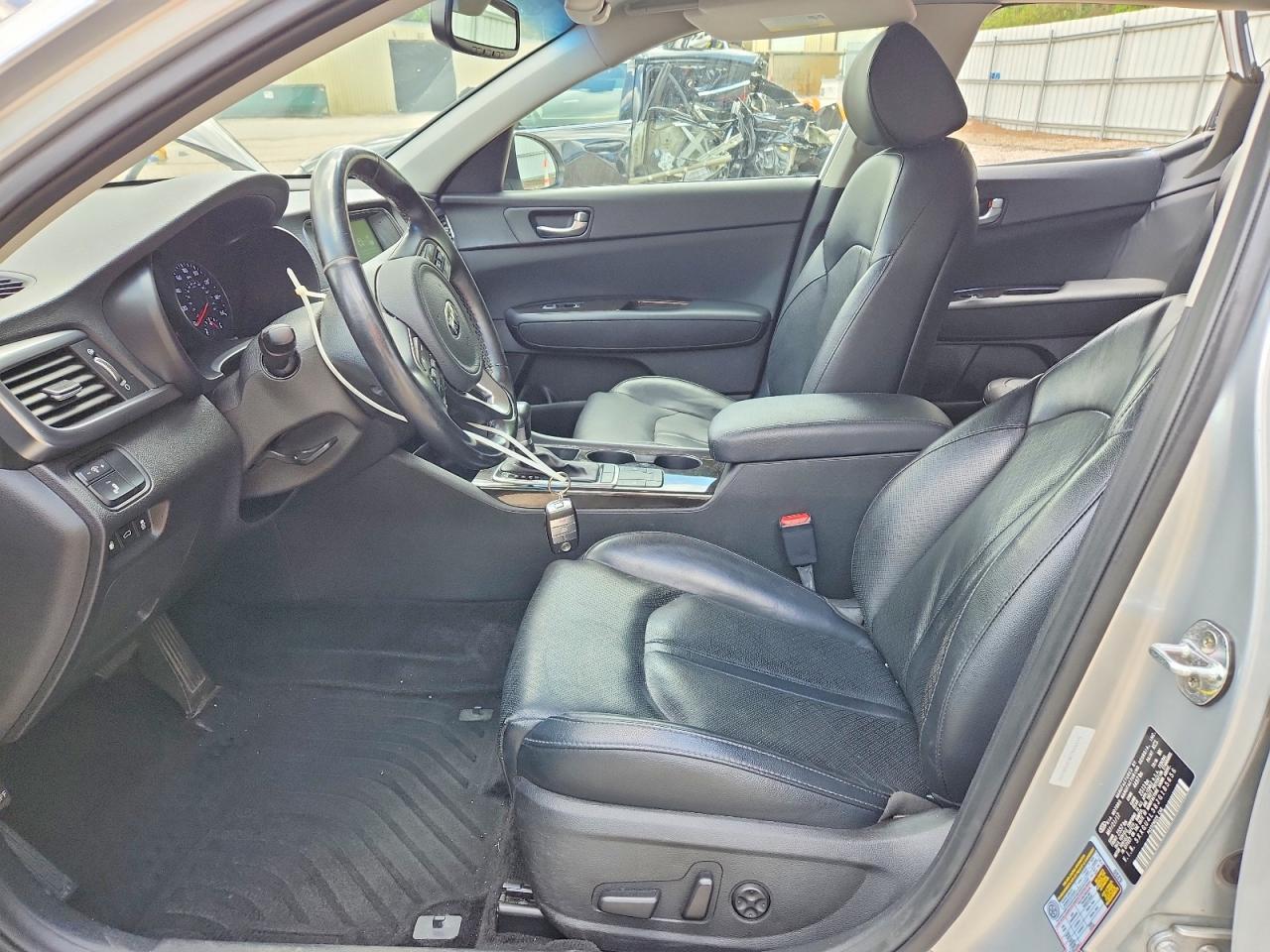2018 Kia Optima Ex - Image 7