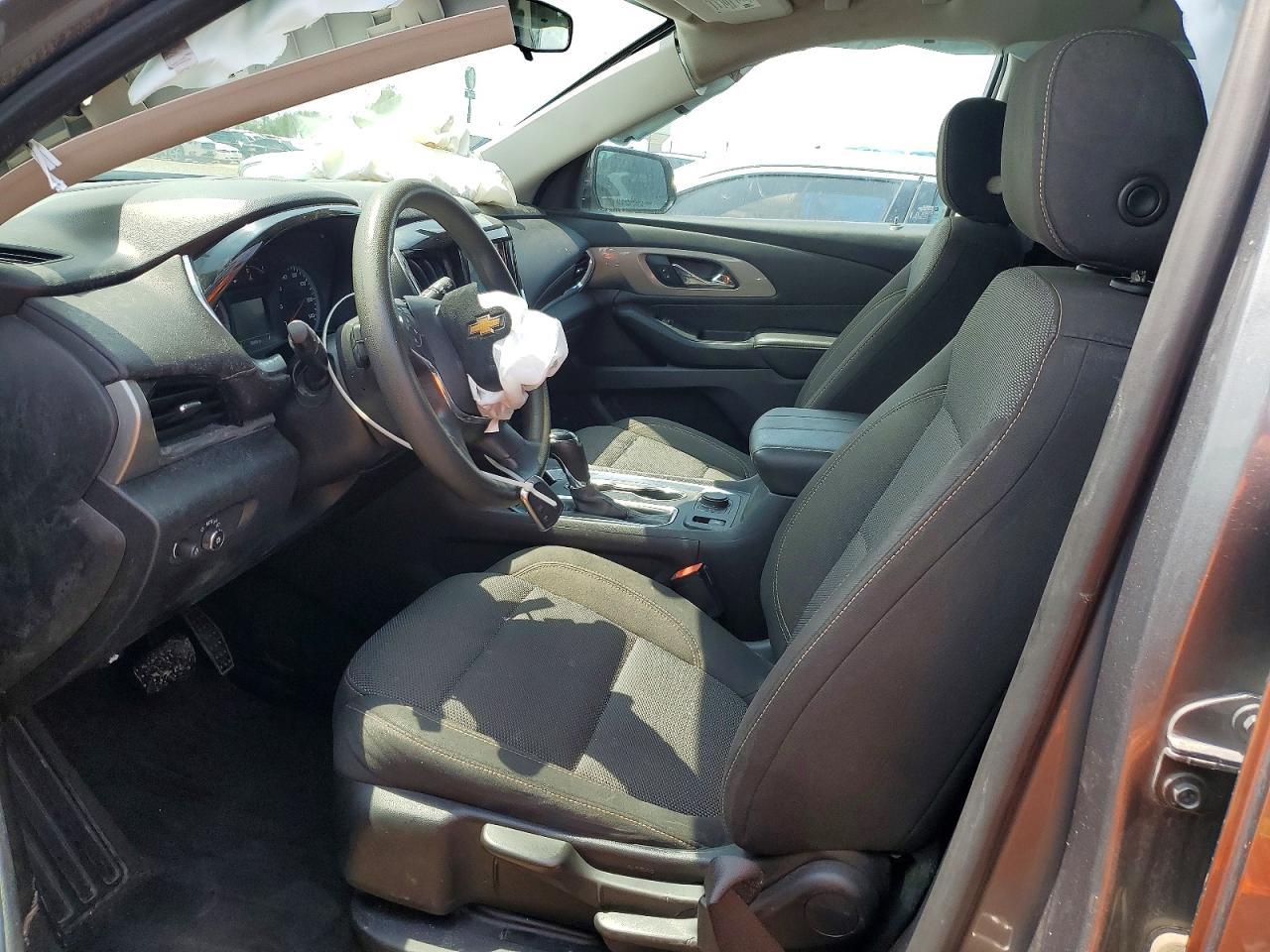 2019 Chevrolet Traverse Ls - Фото 7