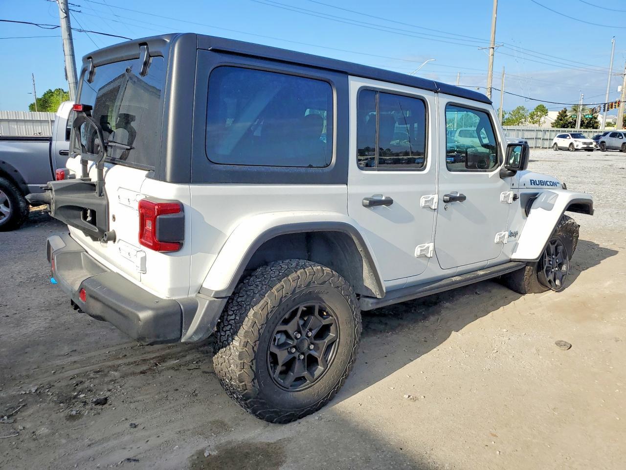 2023 Jeep Wrangler Rubicon 4Xe - Фото 3