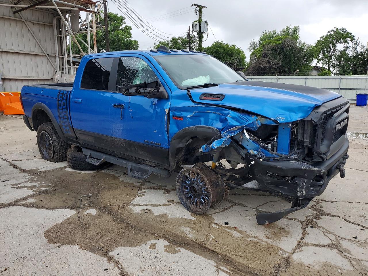 2020 Ram 2500 Powerwagon - Фото 4