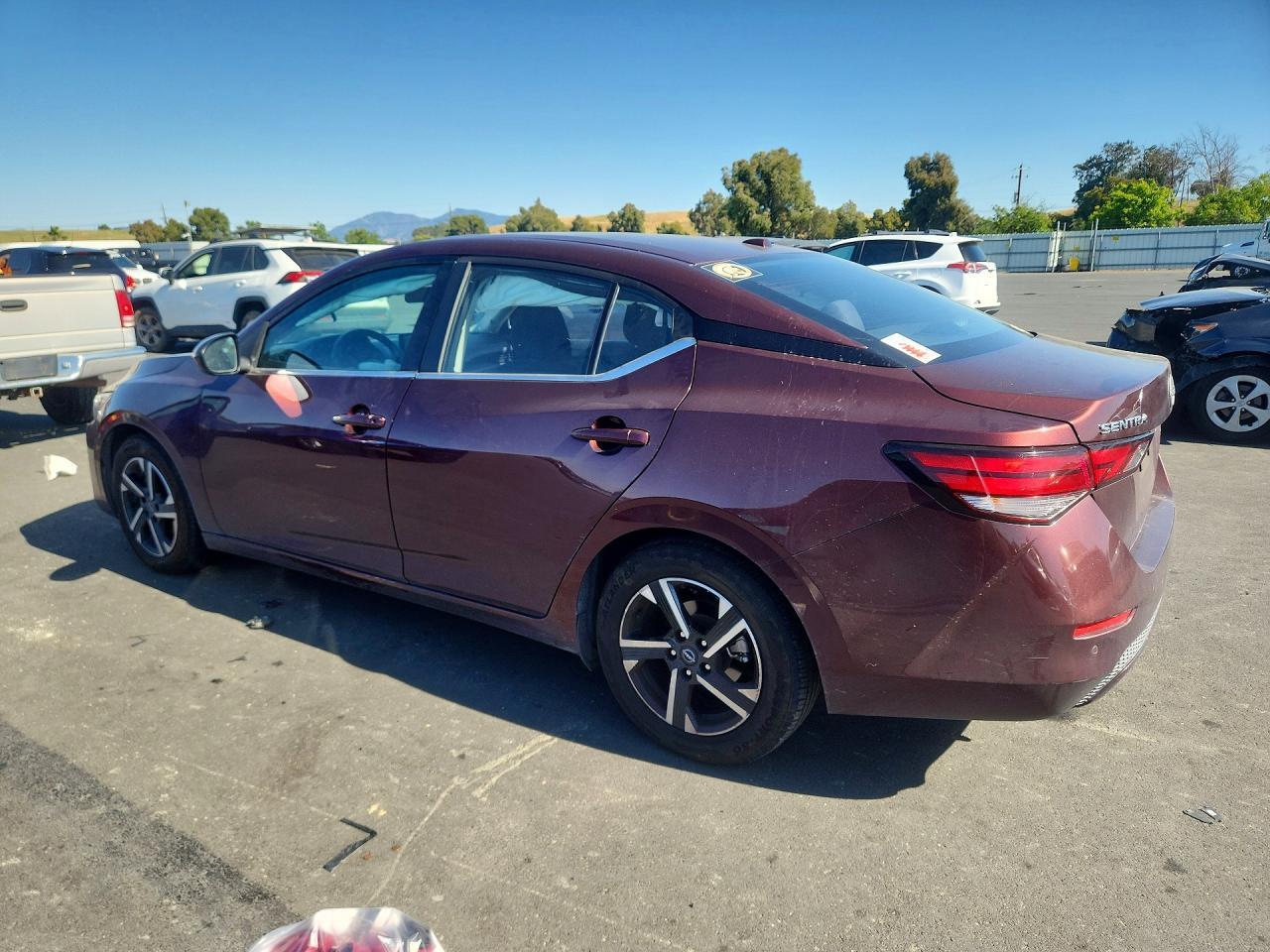 2024 Nissan Sentra Sv - Фото 2