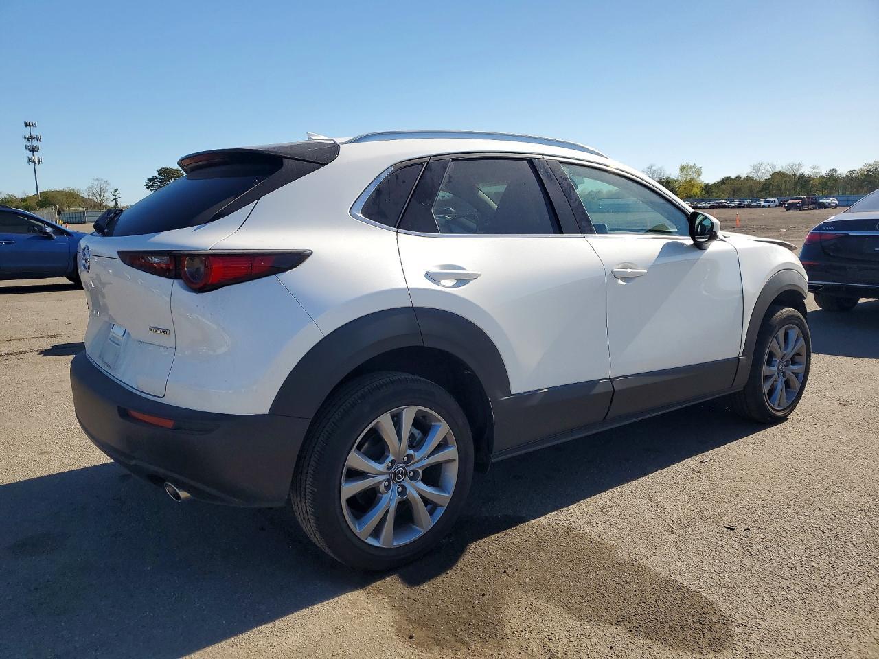 2023 Mazda Cx-30 Premium - Фото 3