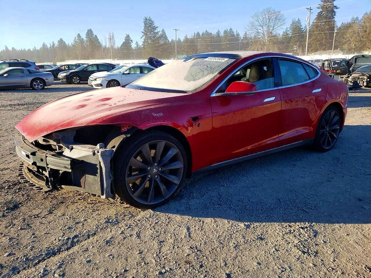 2015 Tesla Model S - Image 2