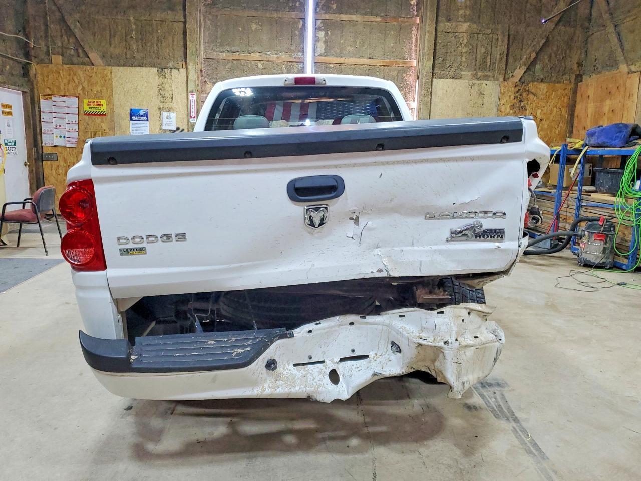 2011 Dodge Dakota Slt - Image 6