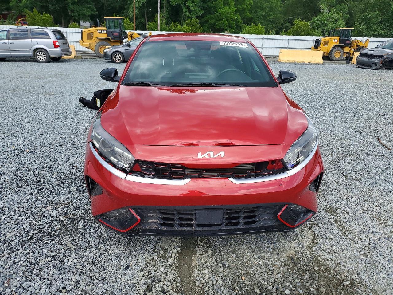 2024 Kia Forte Gt Line - Фото 5