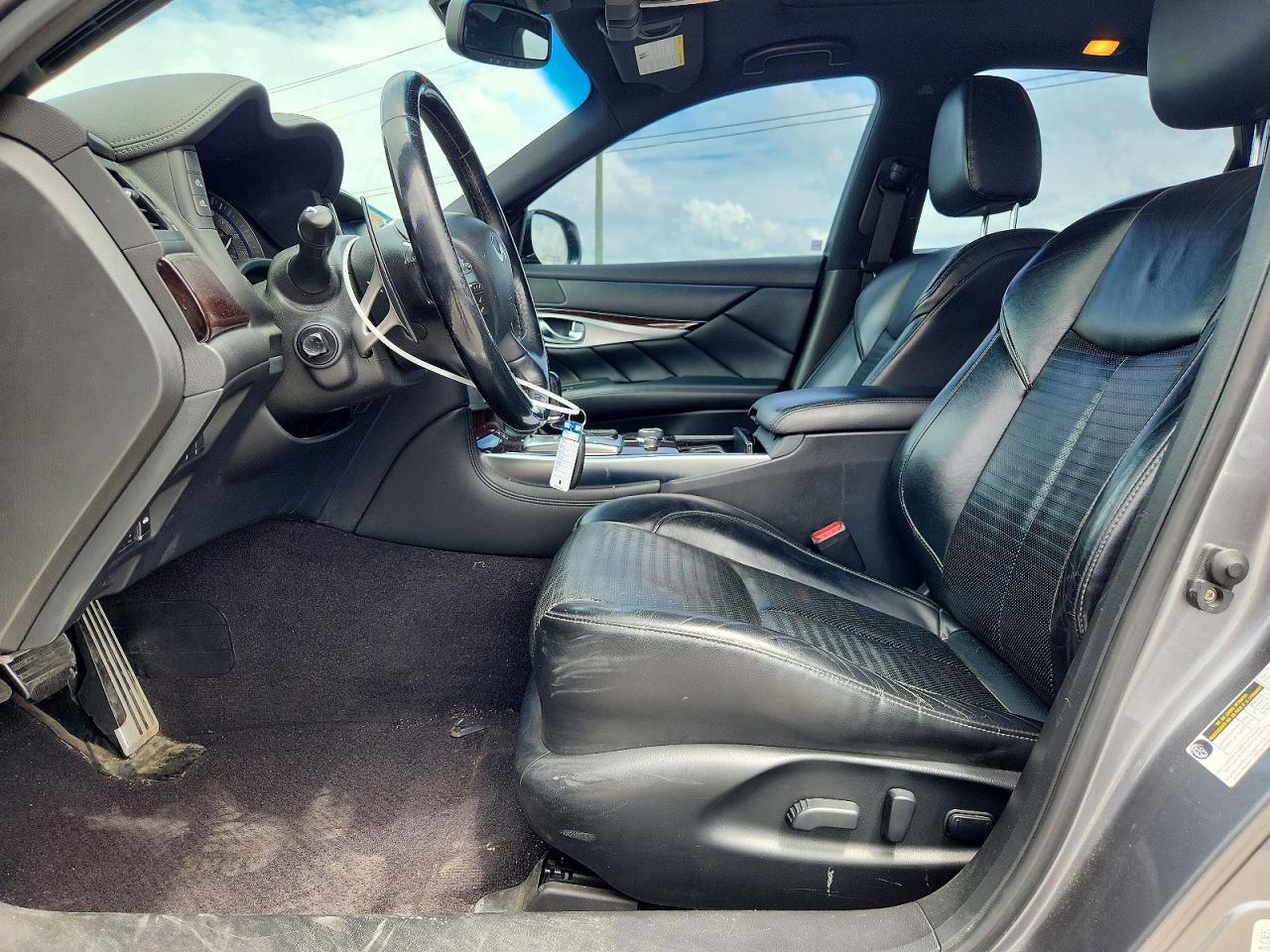 2015 Infiniti Q70 3.7 - Фото 7