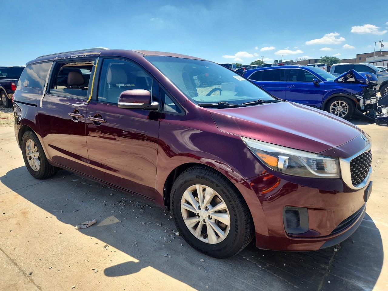 2016 Kia Sedona Lx - Image 4