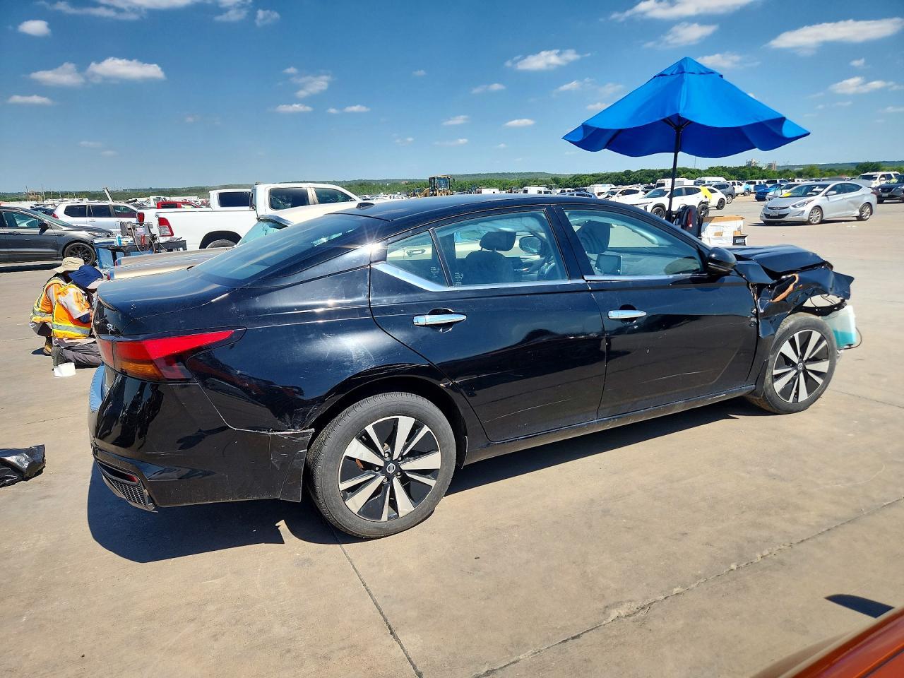 2020 Nissan Altima Sl - Фото 3