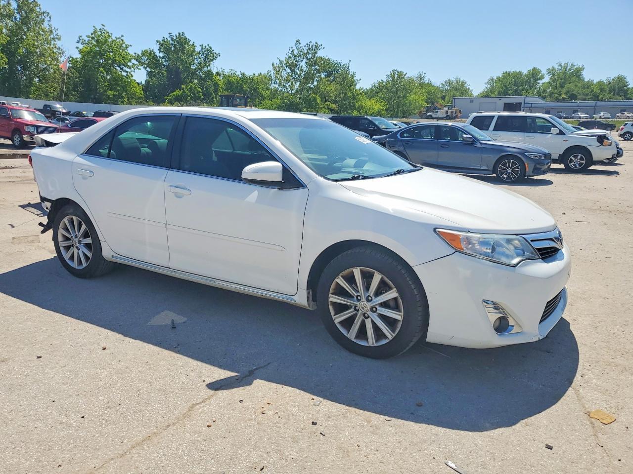 2013 Toyota Camry Xle - Фото 4