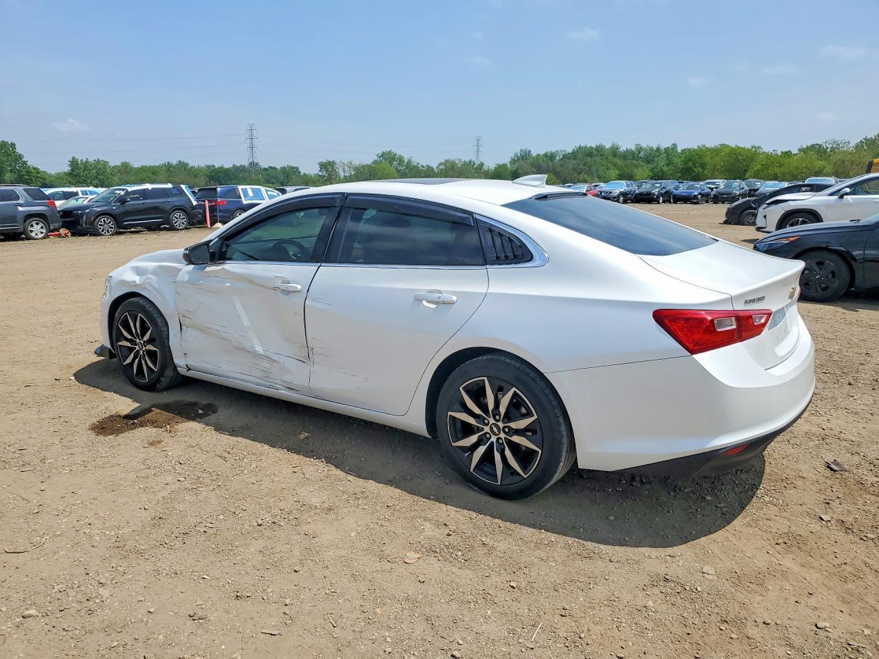 2018 Chevrolet Malibu Lt - Фото 2