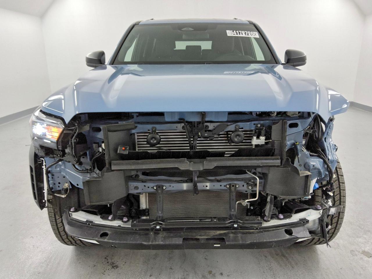 2025 Toyota 4Runner Trd Off-Road - Image 5