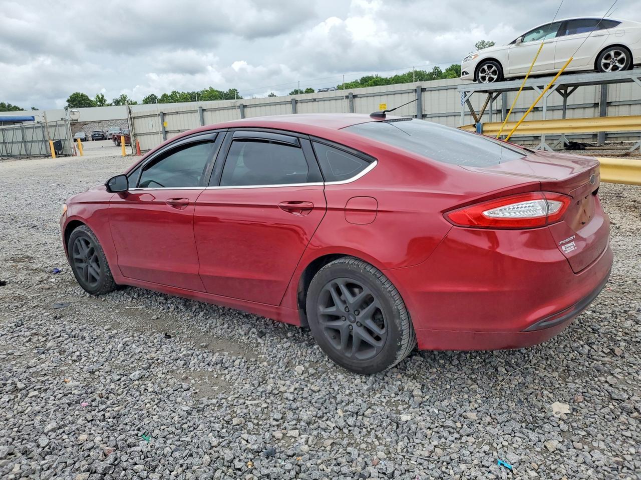 2014 Ford Fusion Se - Фото 2