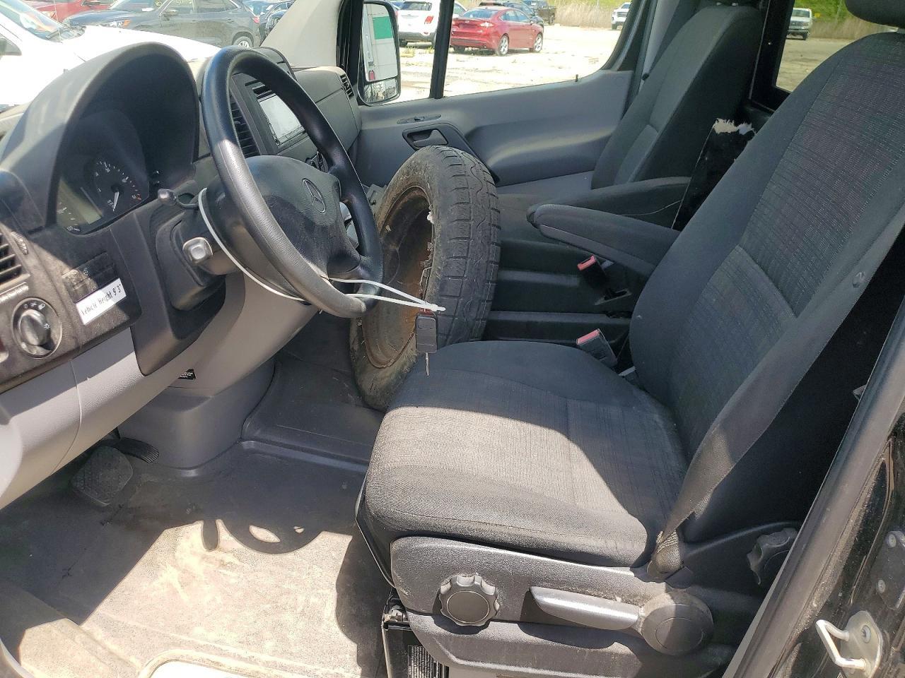 2016 Mercedes-Benz Sprinter 3500 - Image 7