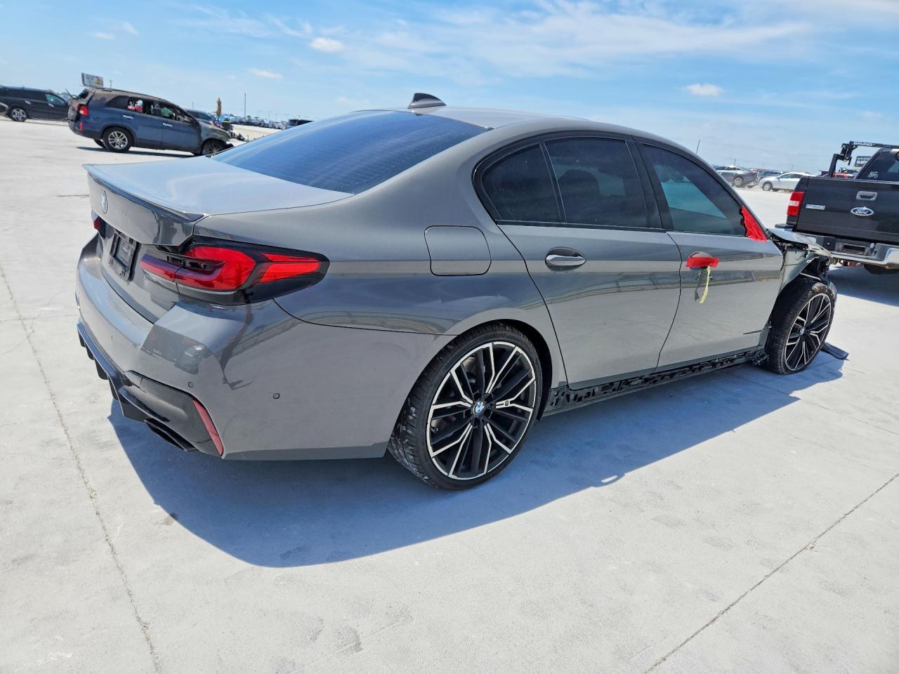 2021 BMW 540 I - Фото 3