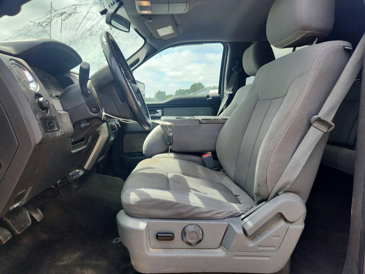 2012 Ford F150 Supercrew - Image 7