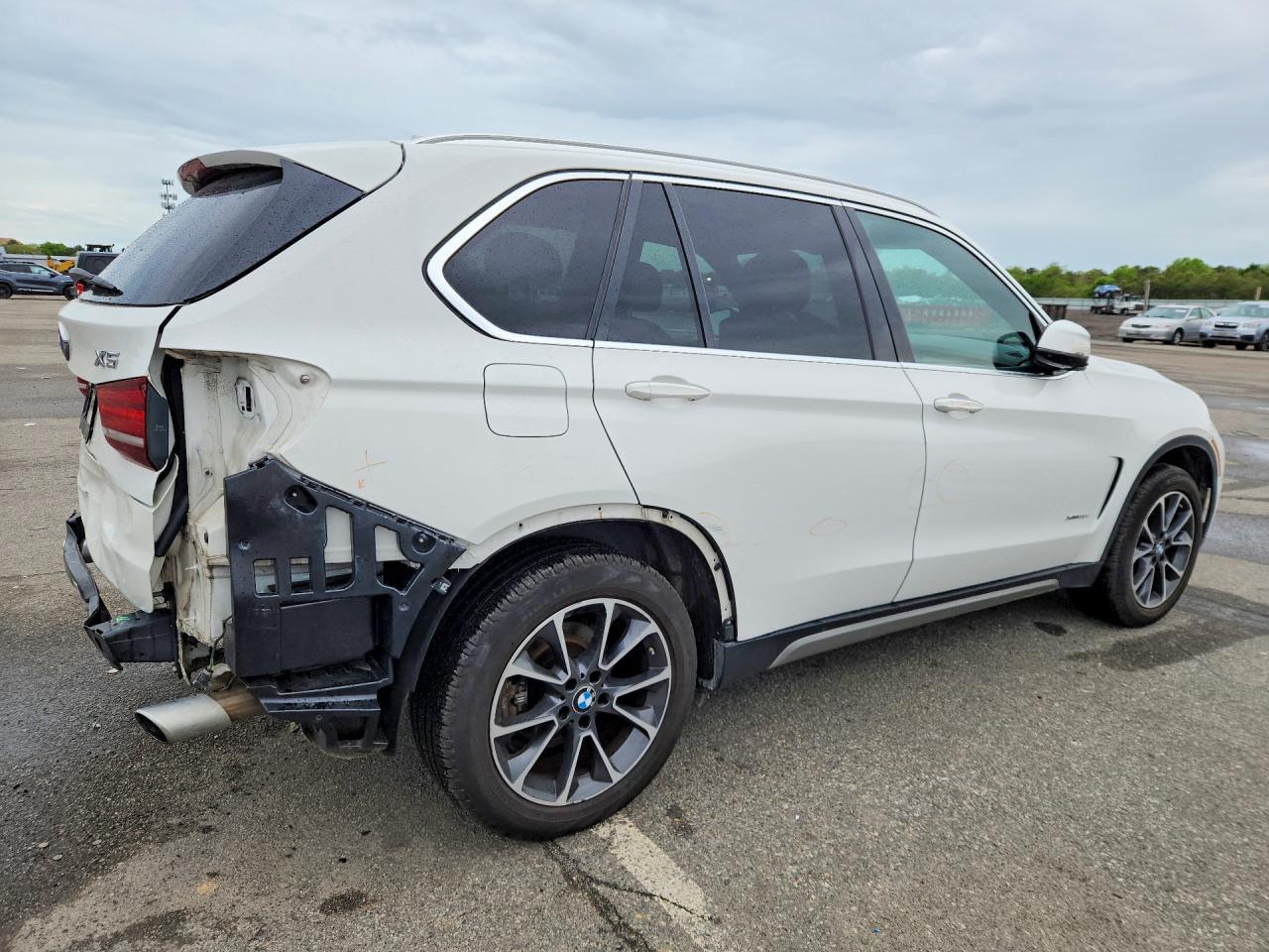 2017 BMW X5 xDrive35I - Image 3