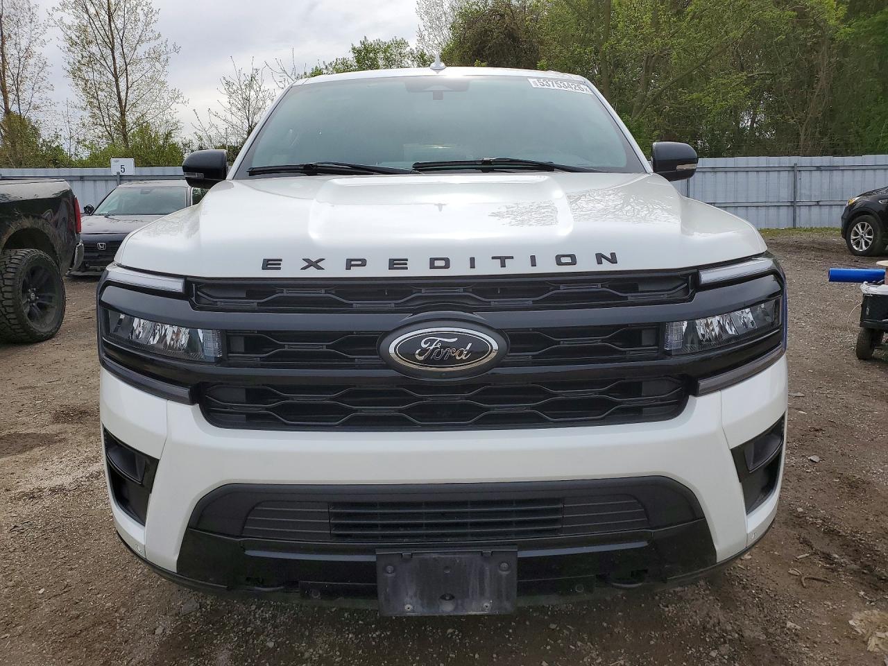 2024 Ford Expedition Max Limited - Image 5