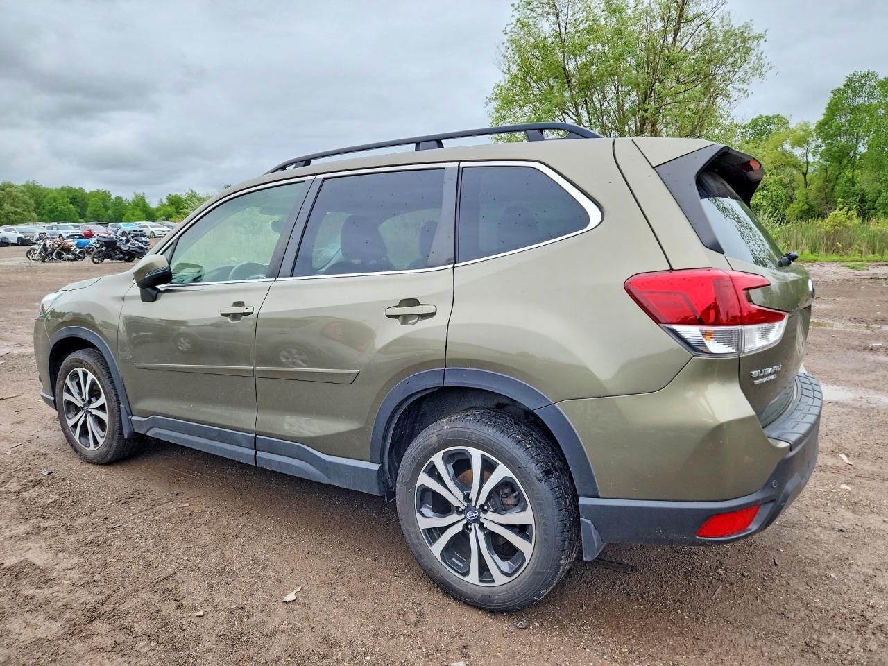 2023 Subaru Forester Limited - Фото 2