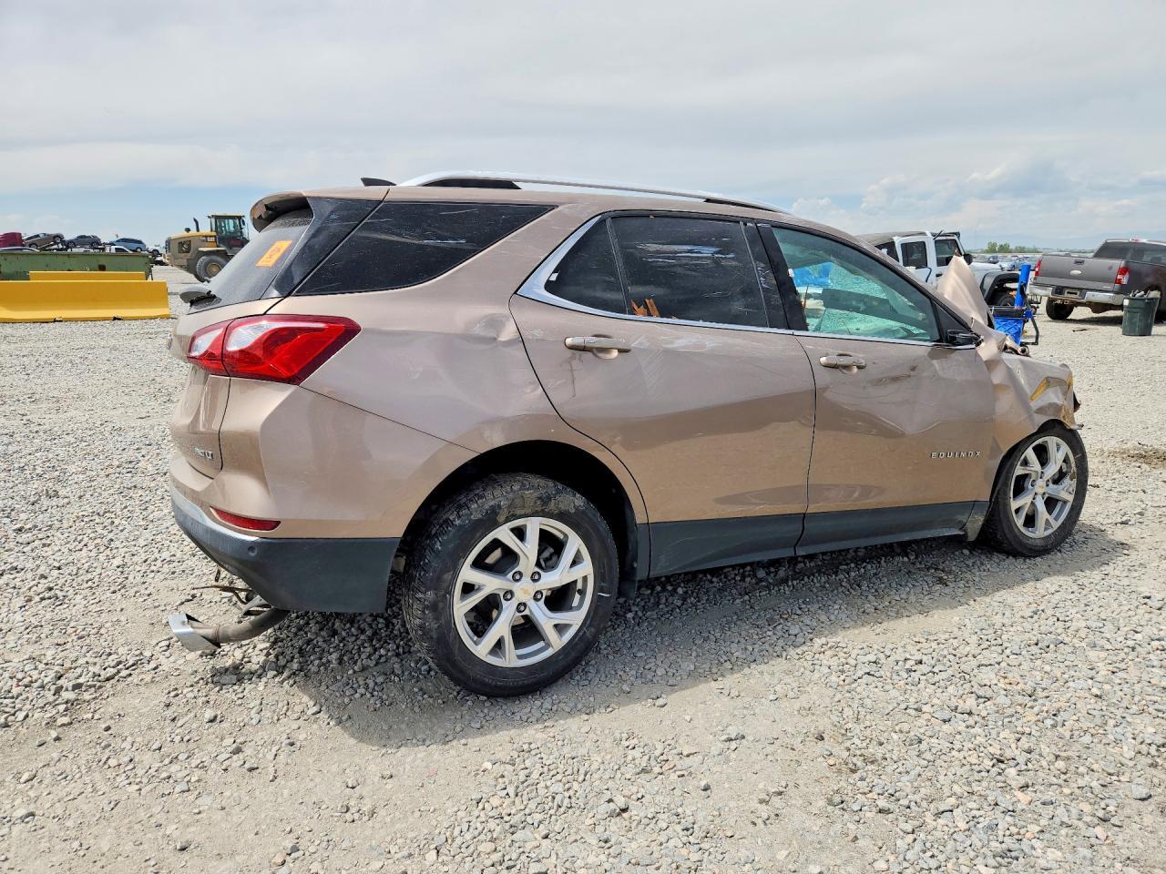 2018 Chevrolet Equinox Lt - Image 3