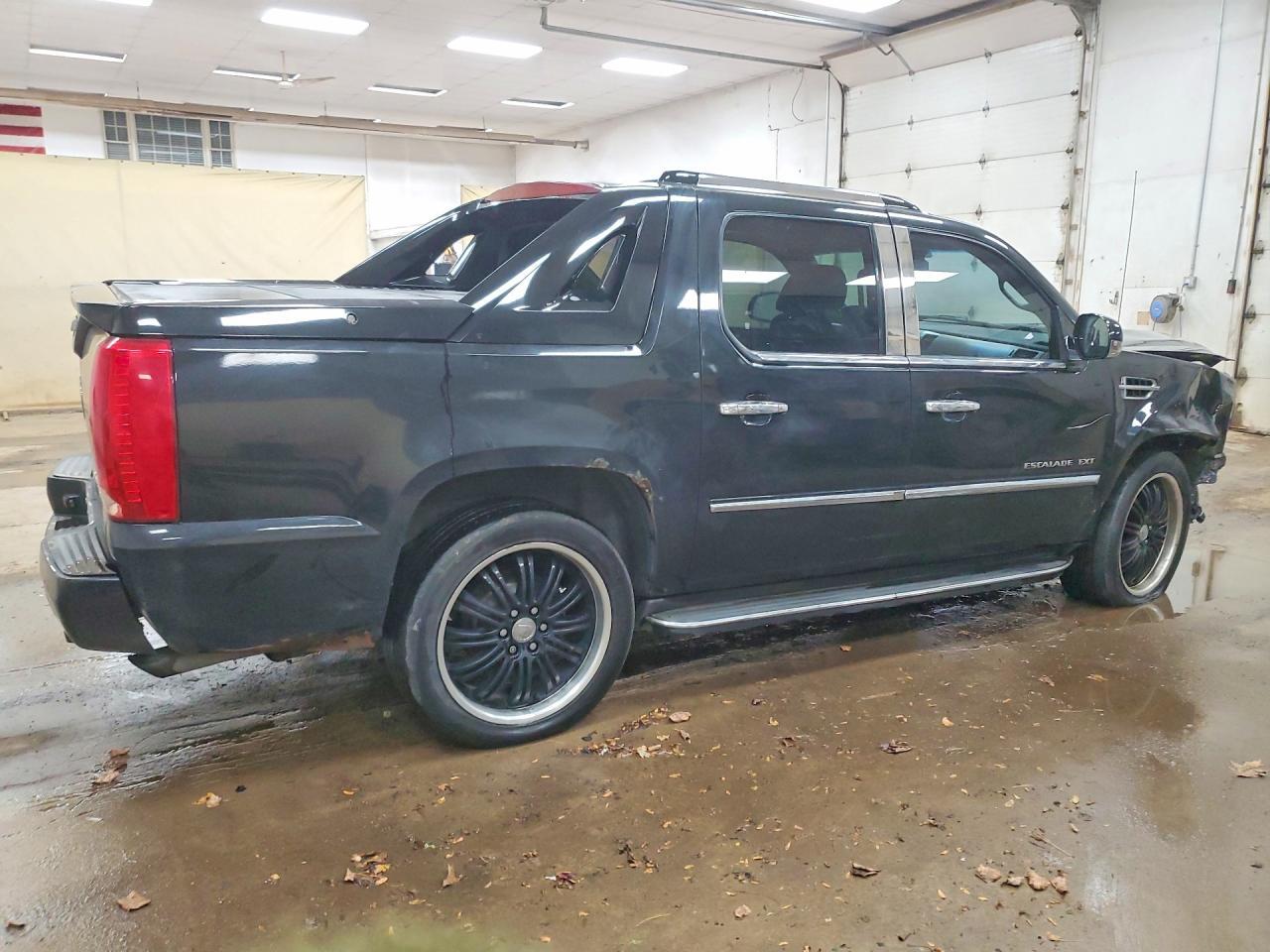 2007 Cadillac Escalade Ext - Image 3