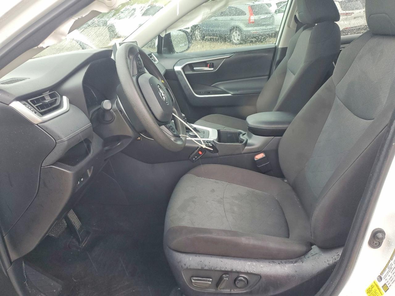 2025 Toyota Rav4 Hybrid Xle - Image 7