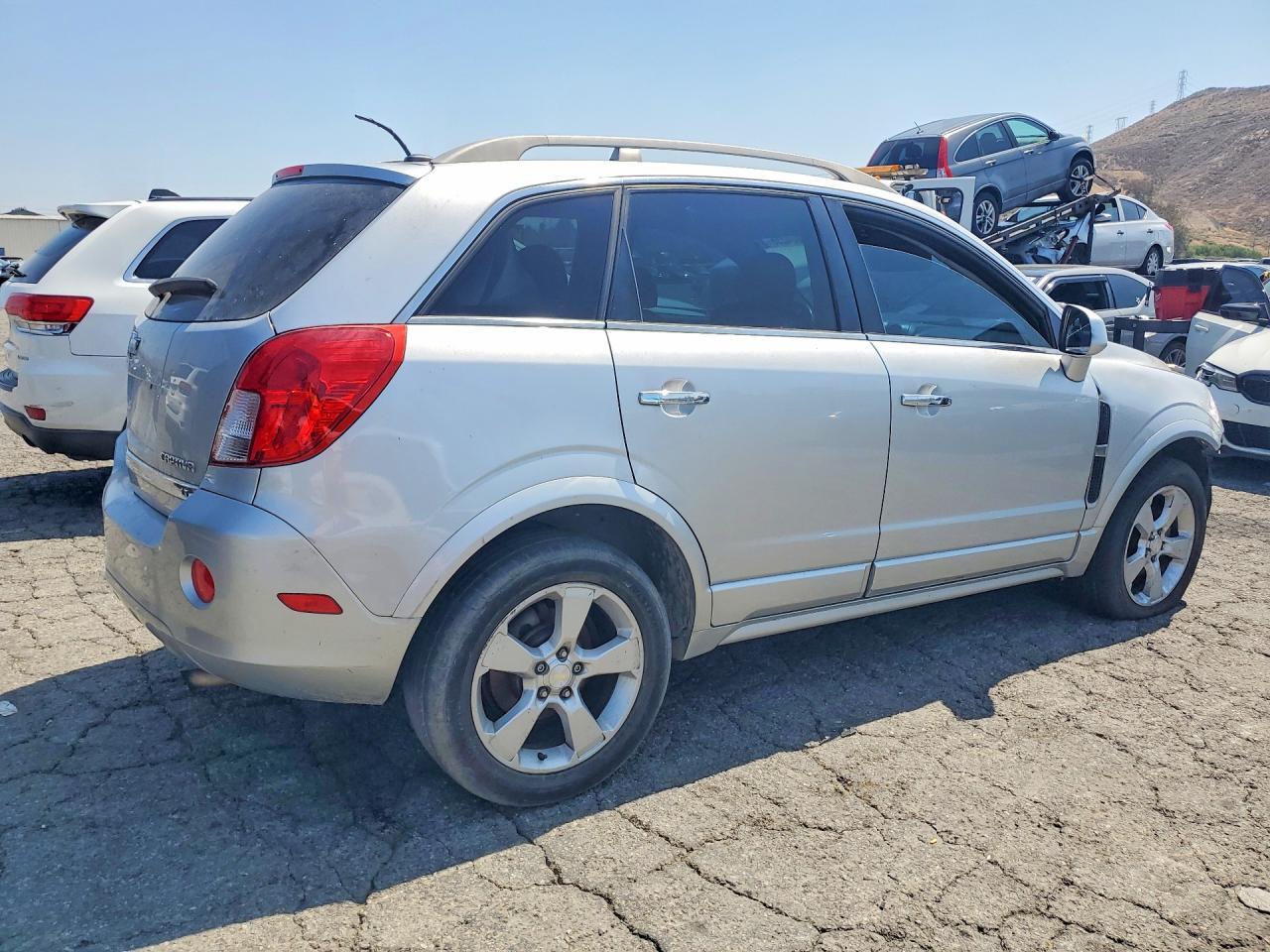 2014 Chevrolet Captiva Lt - Image 3