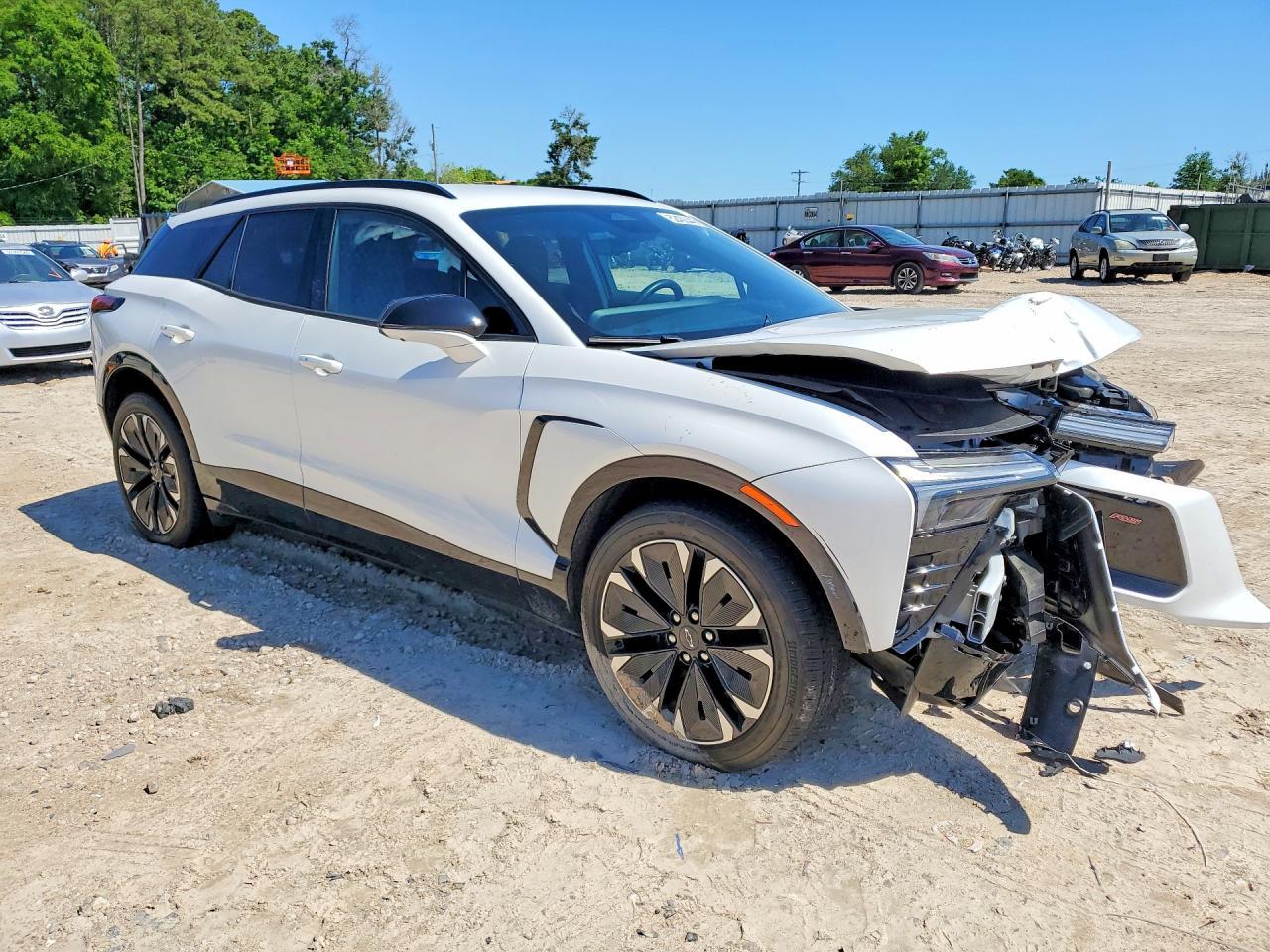 2024 Chevrolet Blazer Rs - Image 4