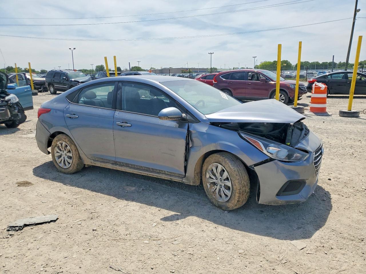 2019 Hyundai Accent Se - Фото 4