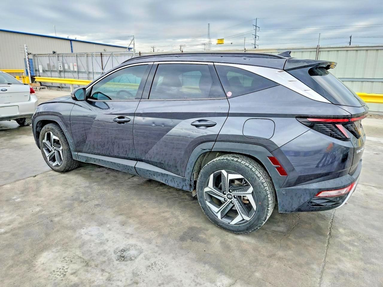 2022 Hyundai Tucson Limited - Фото 2