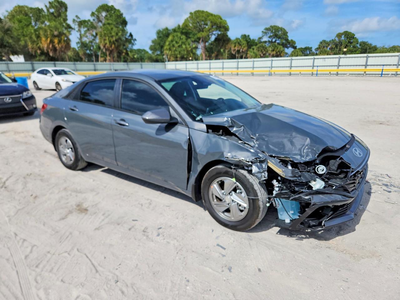 2026 Hyundai Elantra Se - Фото 4