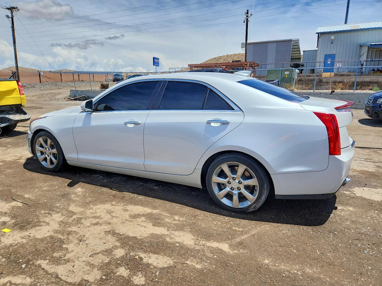 2016 Cadillac Ats Luxury - Image 2