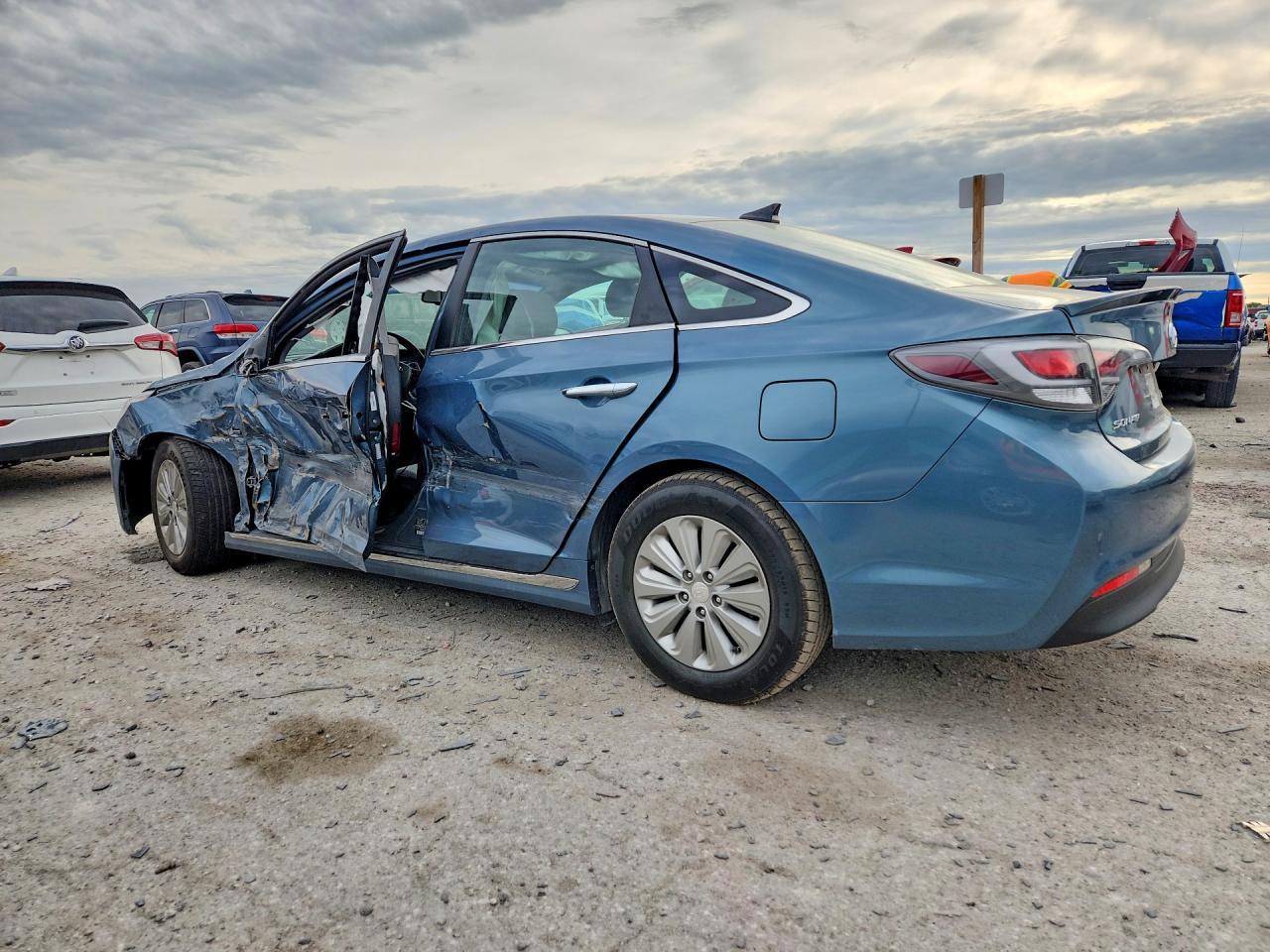 2016 Hyundai Sonata Hybrid Se - Фото 2