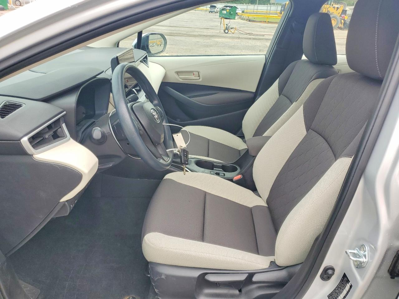 2026 Toyota Corolla Le - Image 7