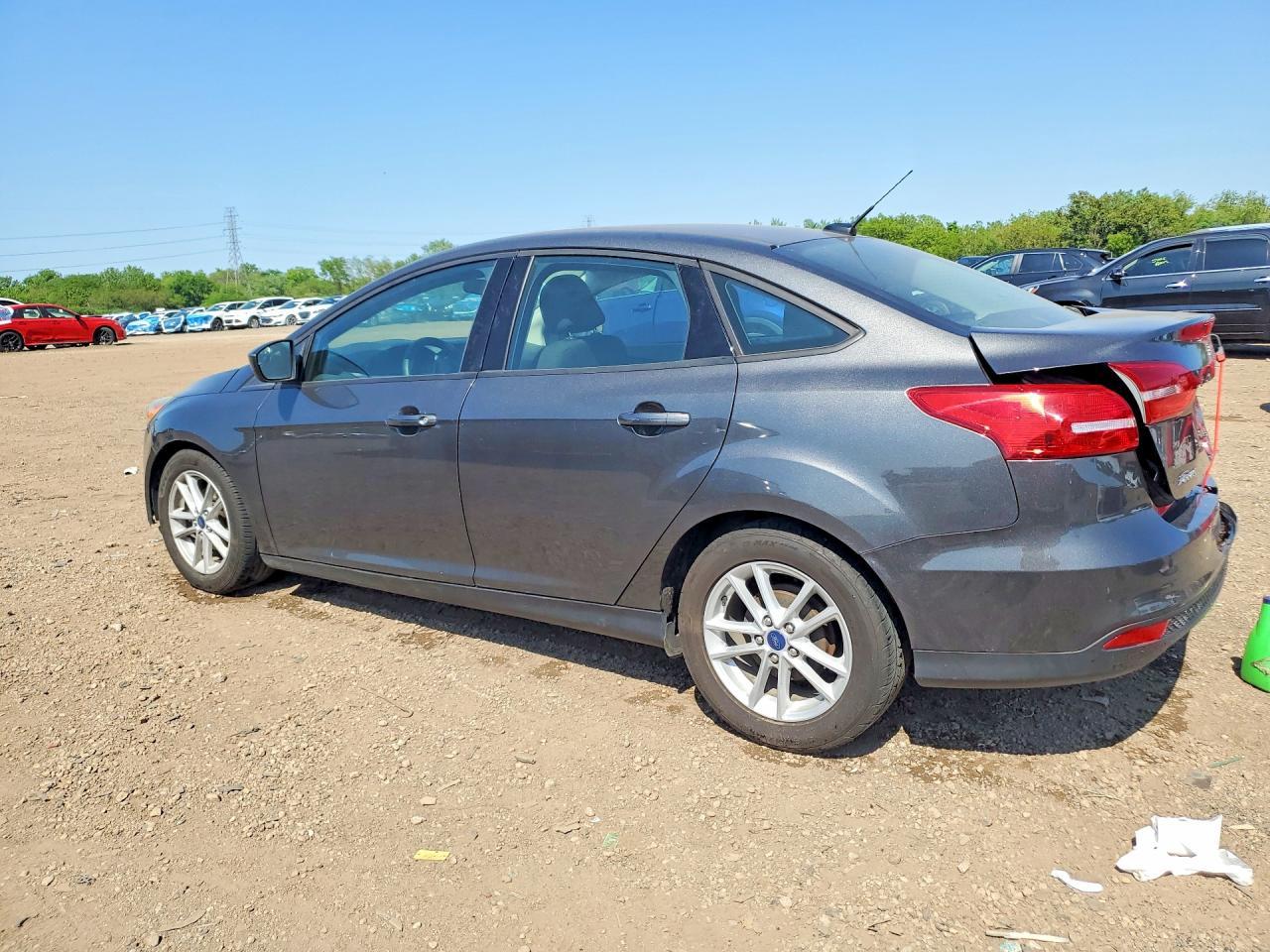2018 Ford Focus Se - Фото 2